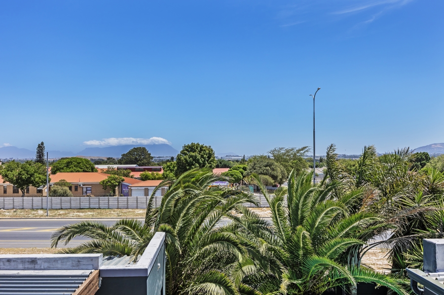 5 Bedroom Property for Sale in Haasendal Western Cape